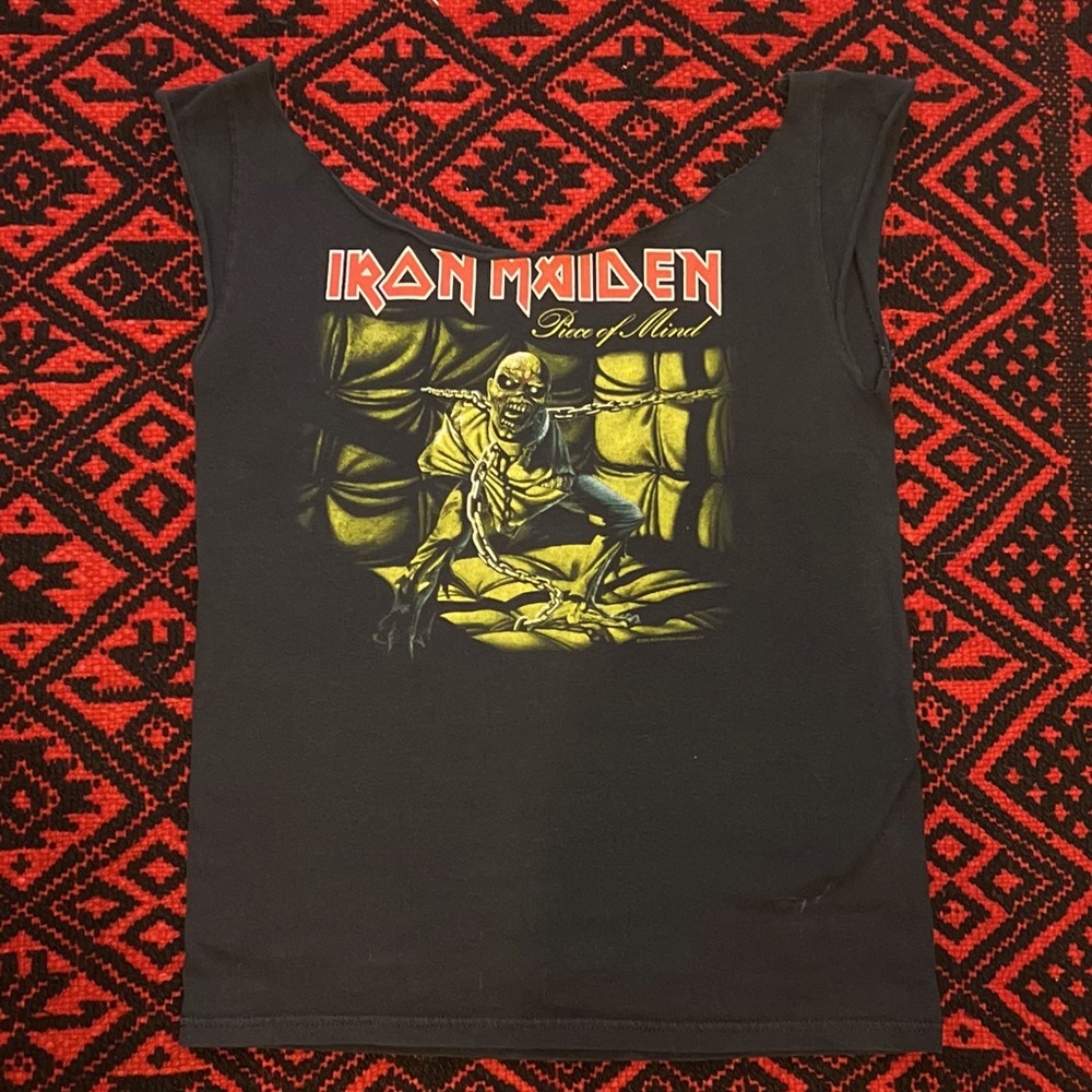 Vintage 1983 Iron Maiden WorldPieceTourTee. Capped Sleeved Cut Women’s size SM